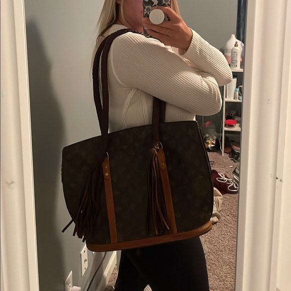 Authentic Louis Vuitton Tote - Picture 4 of 11